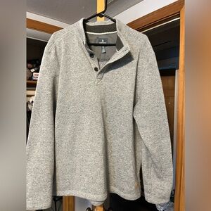 G.H. Bass Co men’s long sleeve sweater